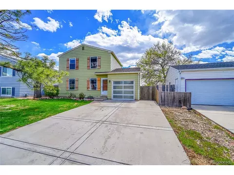10704 Moore St, Broomfield, CO 80021