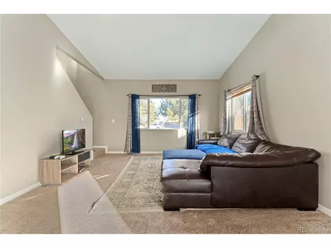 2615 Devonshire Ct, Thornton, CO 80229 photo 3