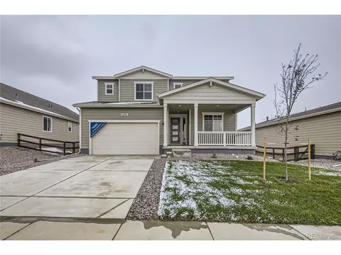 5685 Wayfarer Cir, Longmont, CO 80504