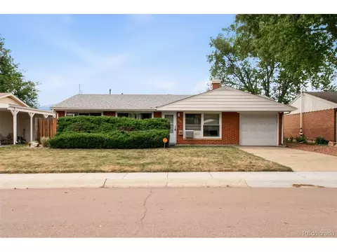 217 Elmwood Dr, Colorado Springs, CO 80907