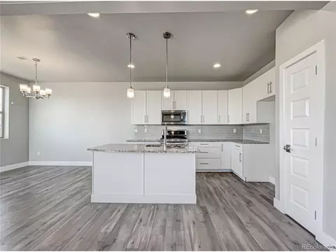 19575 E Sunset Cir, Aurora, CO 80015 photo 10