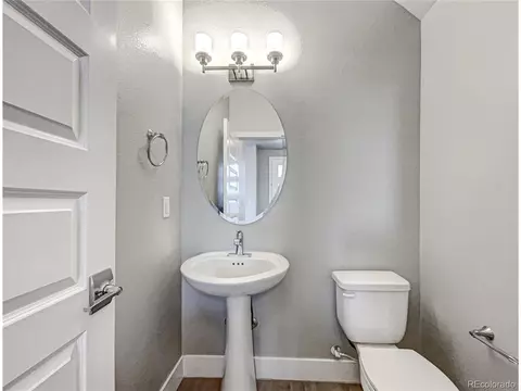 19575 E Sunset Cir, Aurora, CO 80015 photo 11