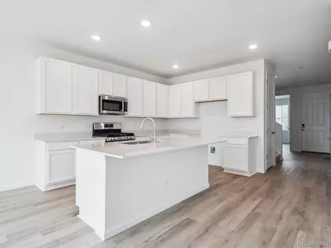 45940 Gentry Ave, Bennett, CO 80102 photo 9