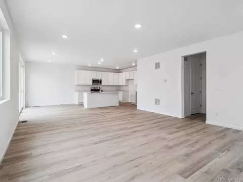 45940 Gentry Ave, Bennett, CO 80102 photo 7