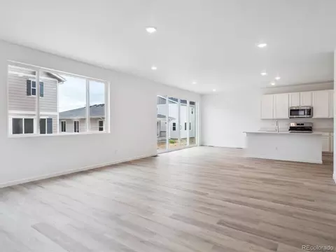 45940 Gentry Ave, Bennett, CO 80102 photo 8