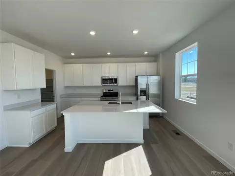 16592 E 109th Ave, Commerce City, CO 80022 photo 2