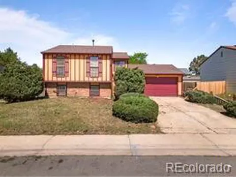 5115 Dillon St, Denver, CO 80239
