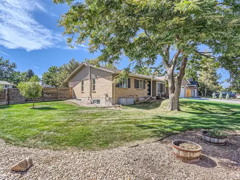 7646 E Amherst Ave, Denver, CO 80231 photo 2