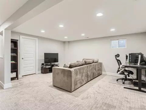 7646 E Amherst Ave, Denver, CO 80231 photo 19