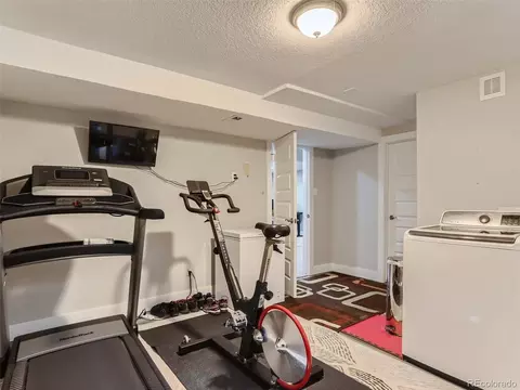 7646 E Amherst Ave, Denver, CO 80231 photo 24