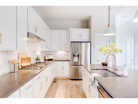10050 E 59th Dr, Denver, CO 80238 photo 6