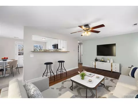 4225 S Logan St, Englewood, CO 80113