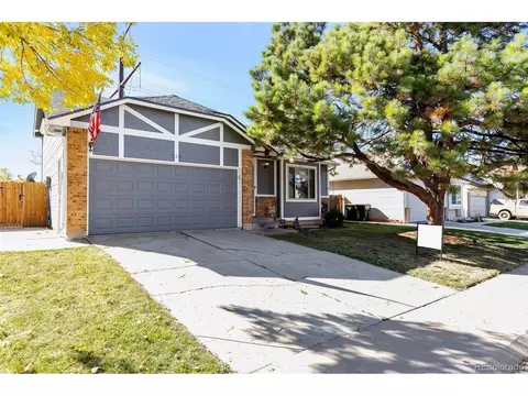 225 N Holcomb St, Castle Rock, CO 80104