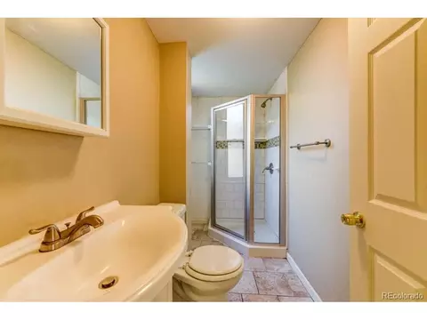 4975 King St, Denver, CO 80221 photo 9