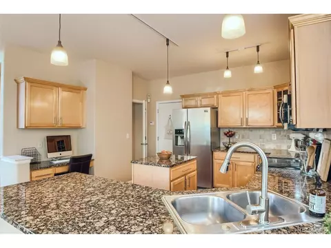 5914 S Waco Ct, Aurora, CO 80016 photo 9