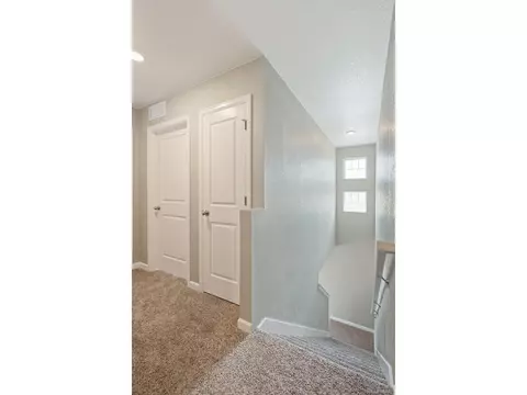 21833 E 8th Ave, Aurora, CO 80018 photo 17