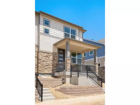 21833 E 8th Ave, Aurora, CO 80018 photo 2