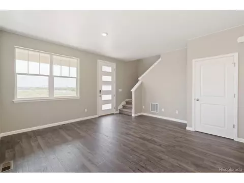 21833 E 8th Ave, Aurora, CO 80018 photo 7