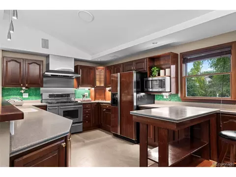 Kitchen - 6999 Firerock Ct, Boulder, CO 80301 photo 2 of 4