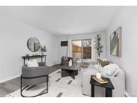 2835 S Monaco Pkwy #4-103, Denver, CO 80222