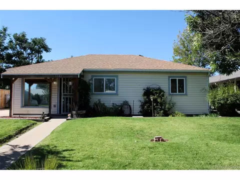 1141 Yost St, Aurora, CO 80011
