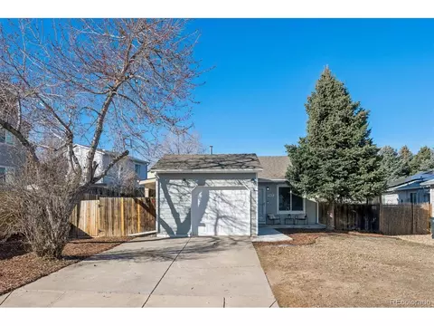 17411 E Layton Dr, Aurora, CO 80015 photo 2