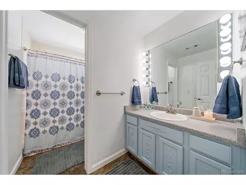 Bath - 7493 E 26th Ave, Denver, CO 80238 photo 1 of 2