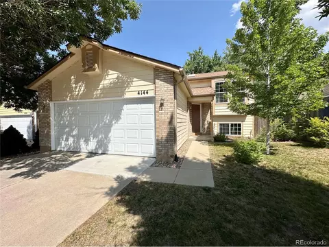 4144 S Lewiston Cir, Aurora, CO 80013