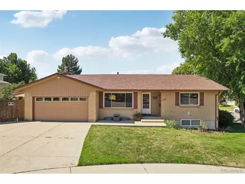 6906 E Dickenson Pl, Denver, CO 80224 photo 3