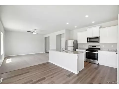 7314 Dolores Ave, Frederick, CO 80530 photo 2