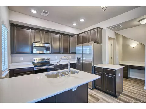 899 Winding Brook Dr, Berthoud, CO 80513 photo 2