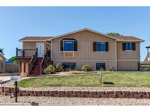 7715 Beverly Blvd, Castle Pines, CO 80108