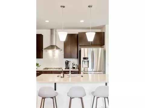 569 E Iliff Ave, Denver, CO 80210 photo 12