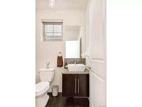 569 E Iliff Ave, Denver, CO 80210 photo 17