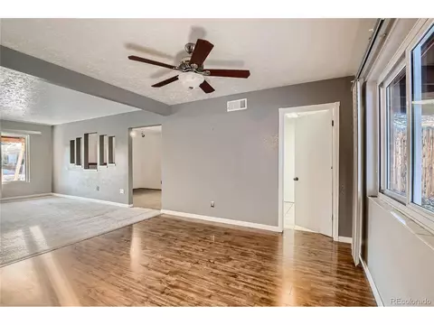 910 Ursula St, Aurora, CO 80011 photo 10