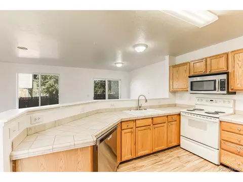 2035 E 103rd Ave, Thornton, CO 80229 photo 8