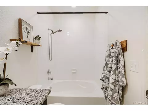 Bath - 363 Spruce St, Bennett, CO 80102 photo 2 of 4