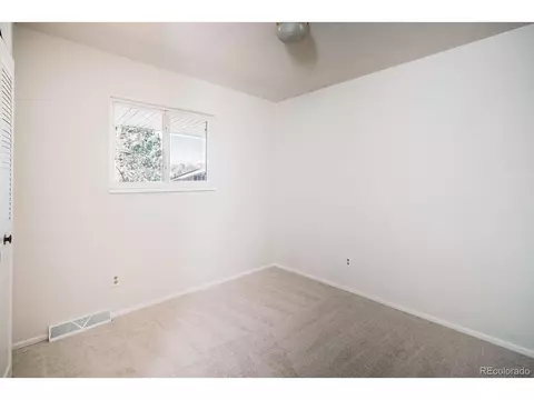 Bedroom - 9133 E Mansfield Ave, Denver, CO 80237 photo 4 of 6