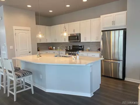21561 E 60th Ave, Aurora, CO 80019 photo 3