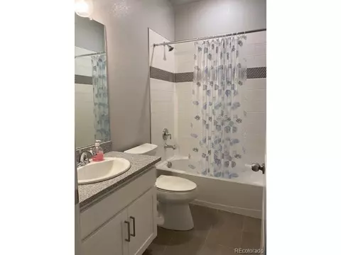 21561 E 60th Ave, Aurora, CO 80019 photo 13