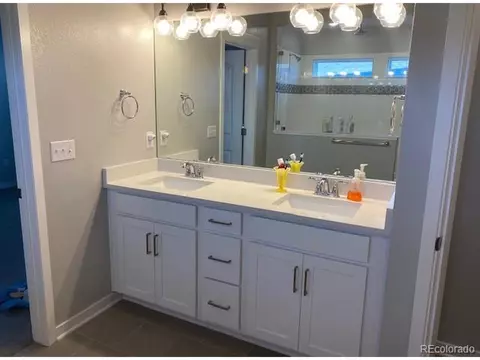 21561 E 60th Ave, Aurora, CO 80019 photo 16