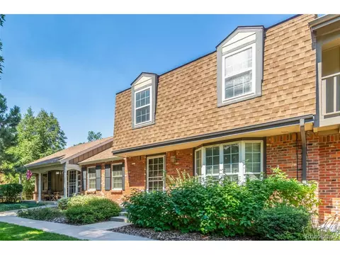 8752 E Amherst Dr #E, Denver, CO 80231 photo 4
