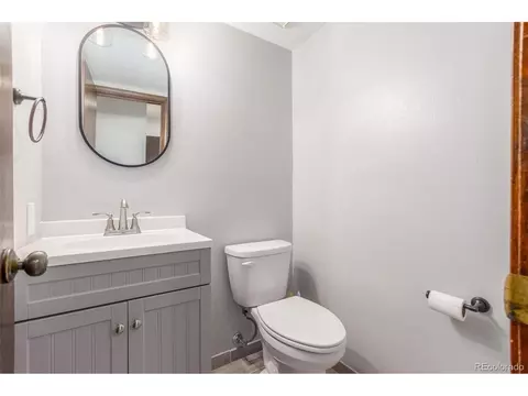 8752 E Amherst Dr #E, Denver, CO 80231 photo 16