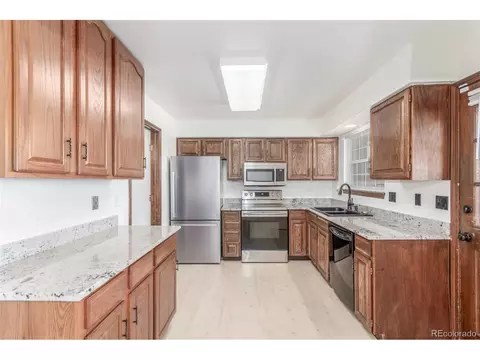 8752 E Amherst Dr #E, Denver, CO 80231 photo 12