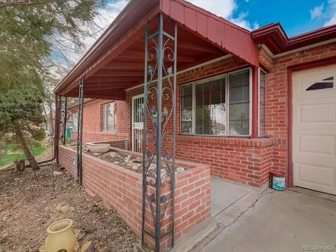 879 Troy St, Aurora, CO 80011