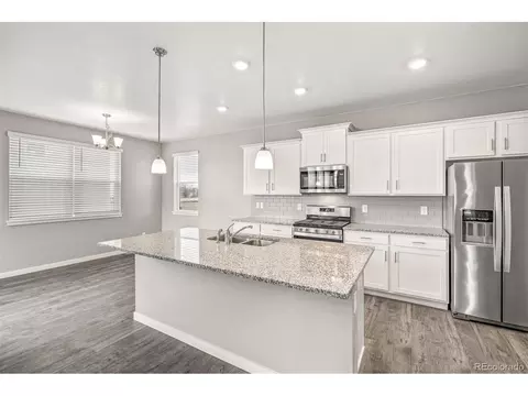 45809 Red Tail Dr, Bennett, CO 80102 photo 13