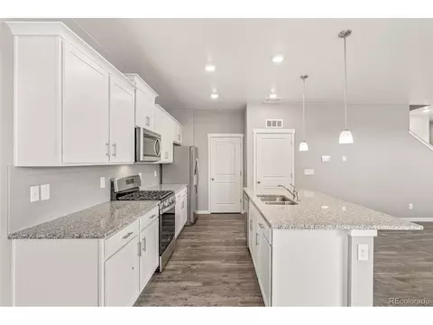 45809 Red Tail Dr, Bennett, CO 80102 photo 15
