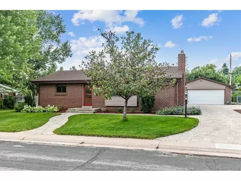 1004 W Stanford Pl, Englewood, CO 80110