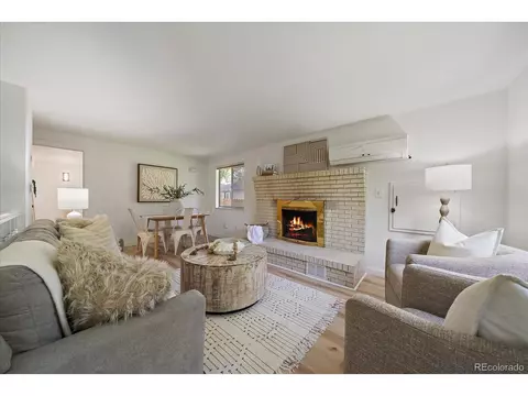 1018 Kelly Pl, Longmont, CO 80501
