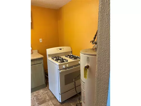 2127 5th St, Greeley, CO 80631 photo 9